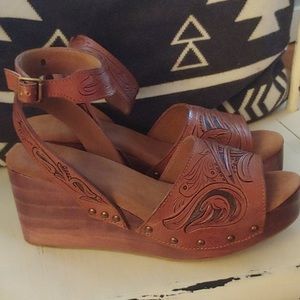 American Darling Tooled Wedges